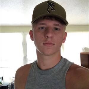 Meet your Posher, Justin